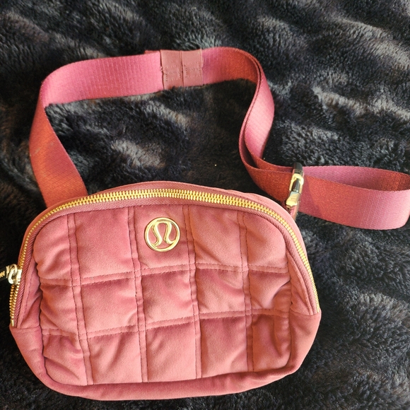 lululemon athletica Handbags - lululemon athletica Quilted Crossbody Bag - Rose